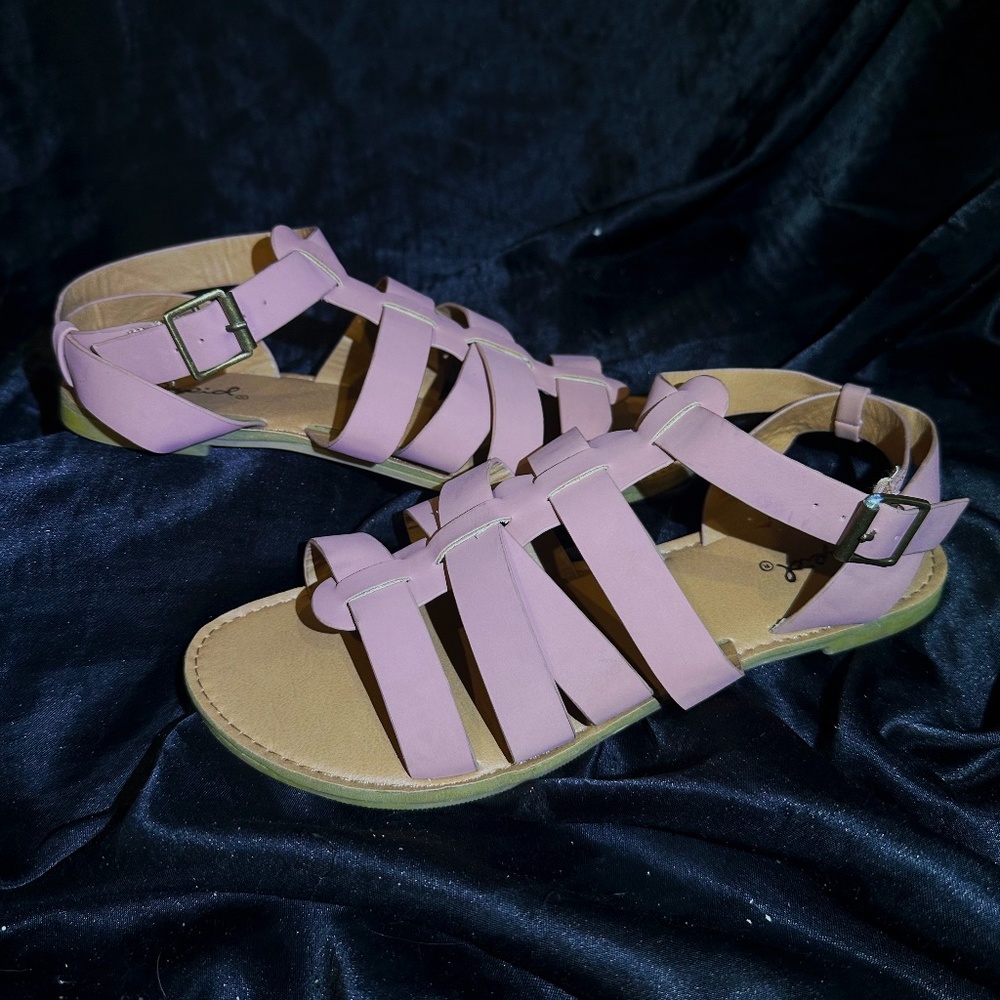 Qupid Blush Pink Gladiator Strap Sandals Size 7